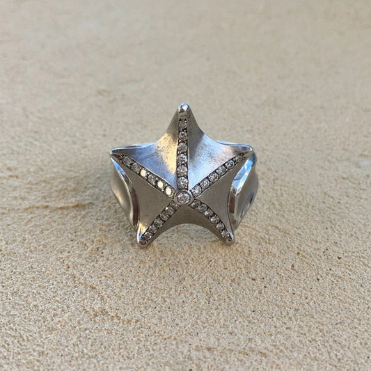 14K White Gold Sea Star Ring Michiko Consignment