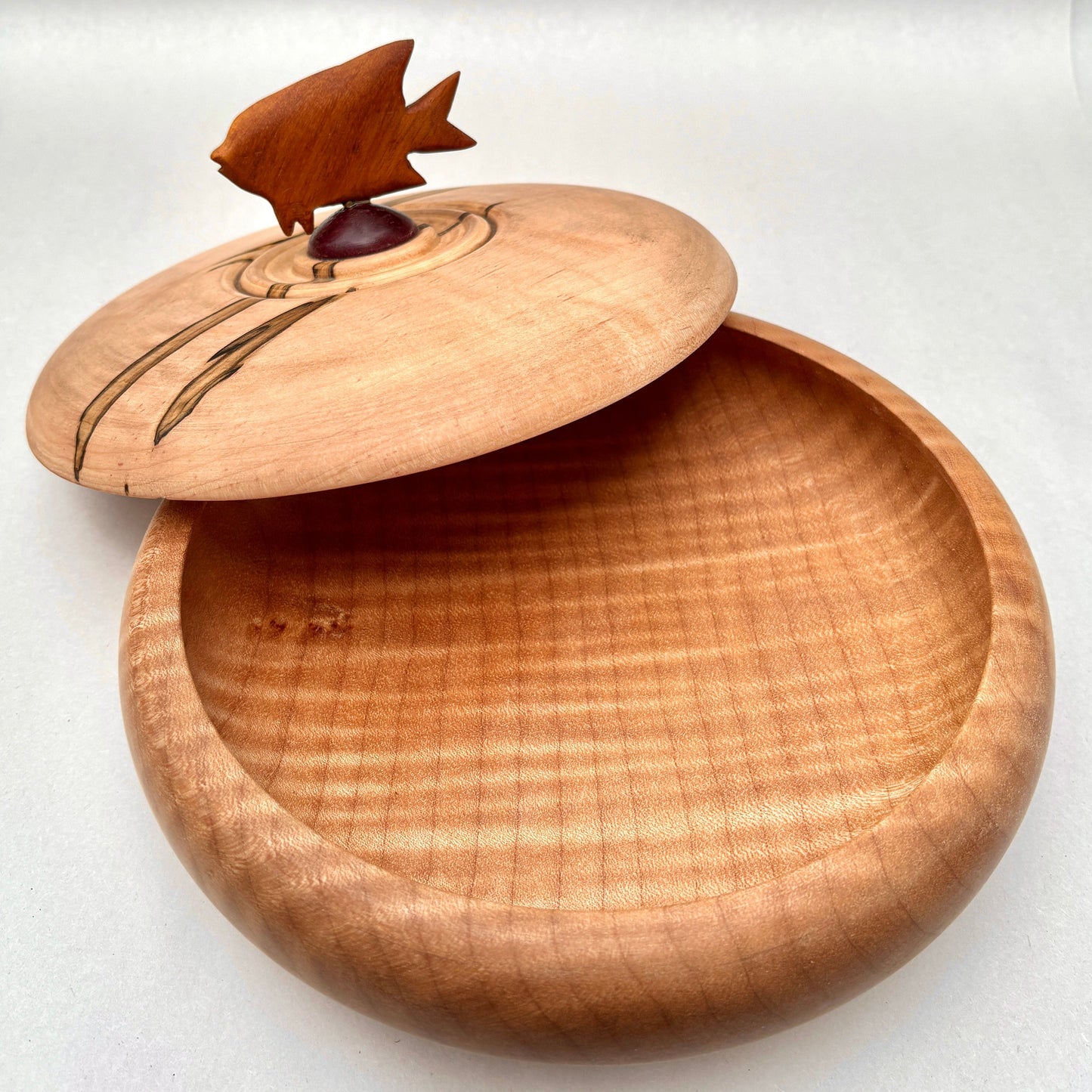 Hand Turned Wooden Box Laughing Moon Consignment Ambrosia Maple/Purple Heart/Osage Orange w/Garibaldi : 8" x 4.5"
