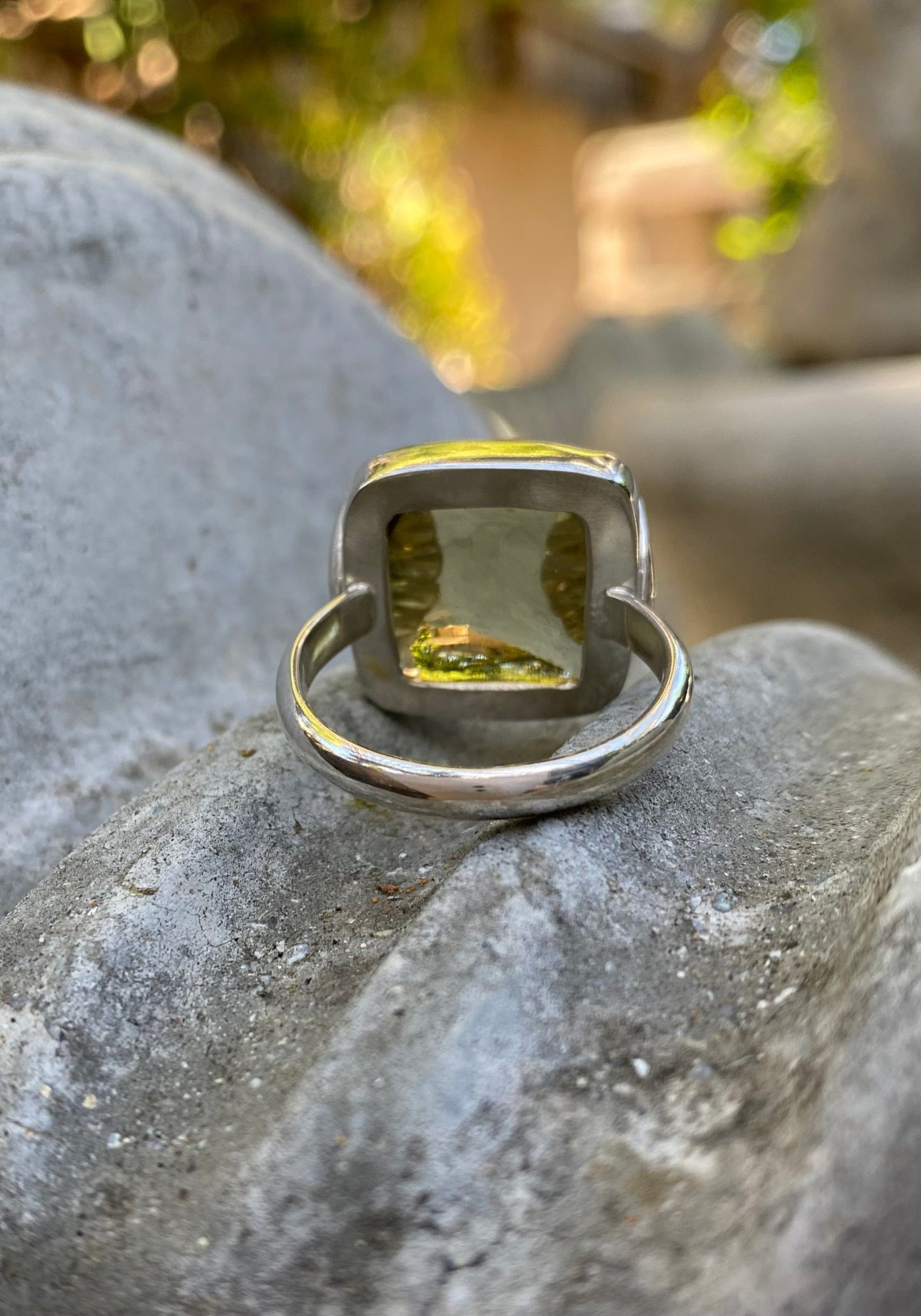 Lemon Quartz and Shells Sterling Ring Amy Jahn Consignment