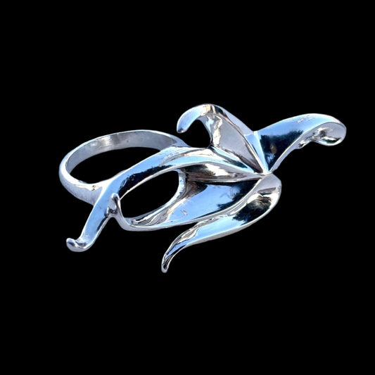 Sterling Silver Moving Sea Star Collection Michiko Consignment Ring - size 6.5