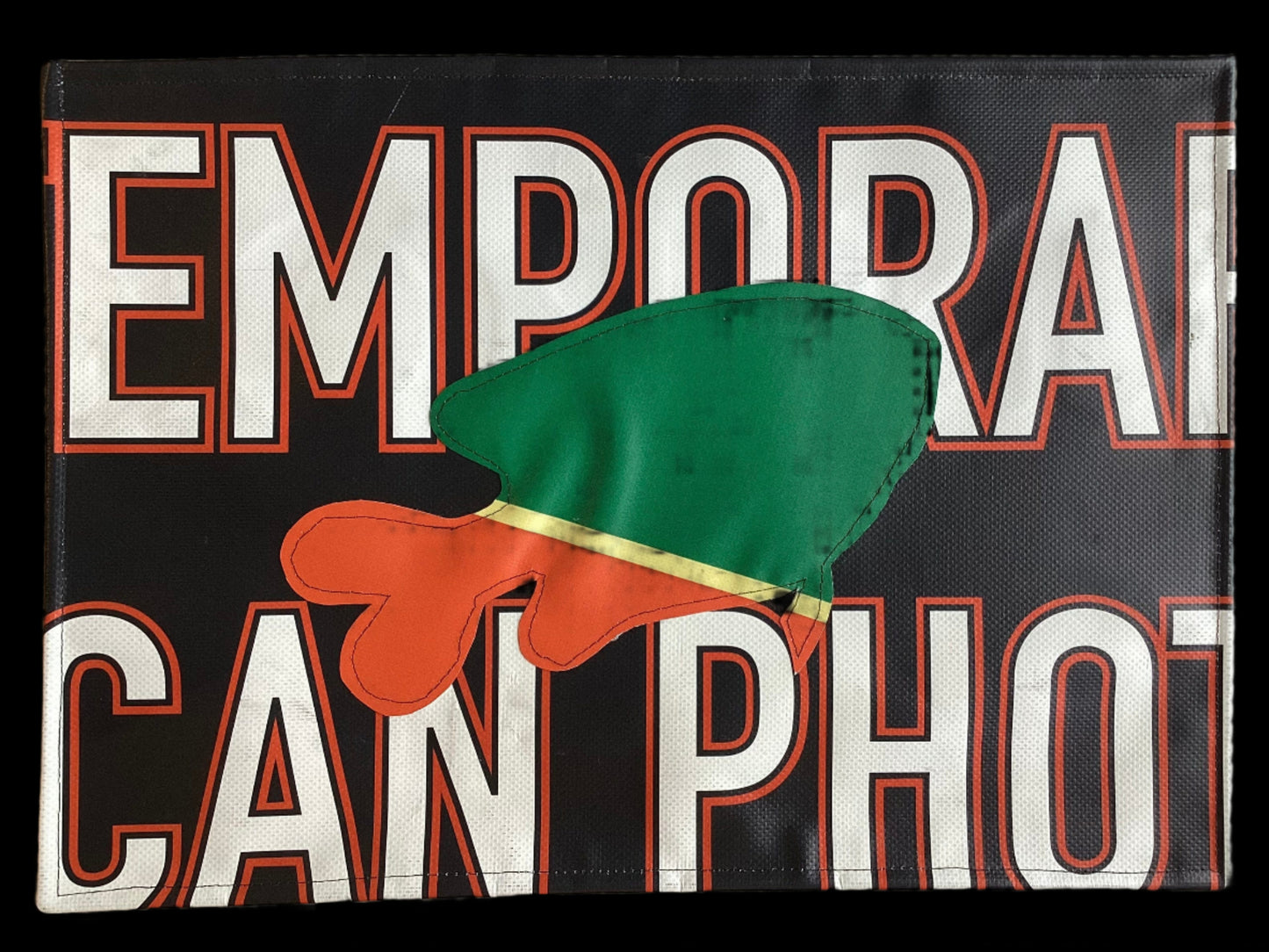 Vinyl Placemat - Catalina Banners K Hawthorne Inventory Garibaldi - Black Mat