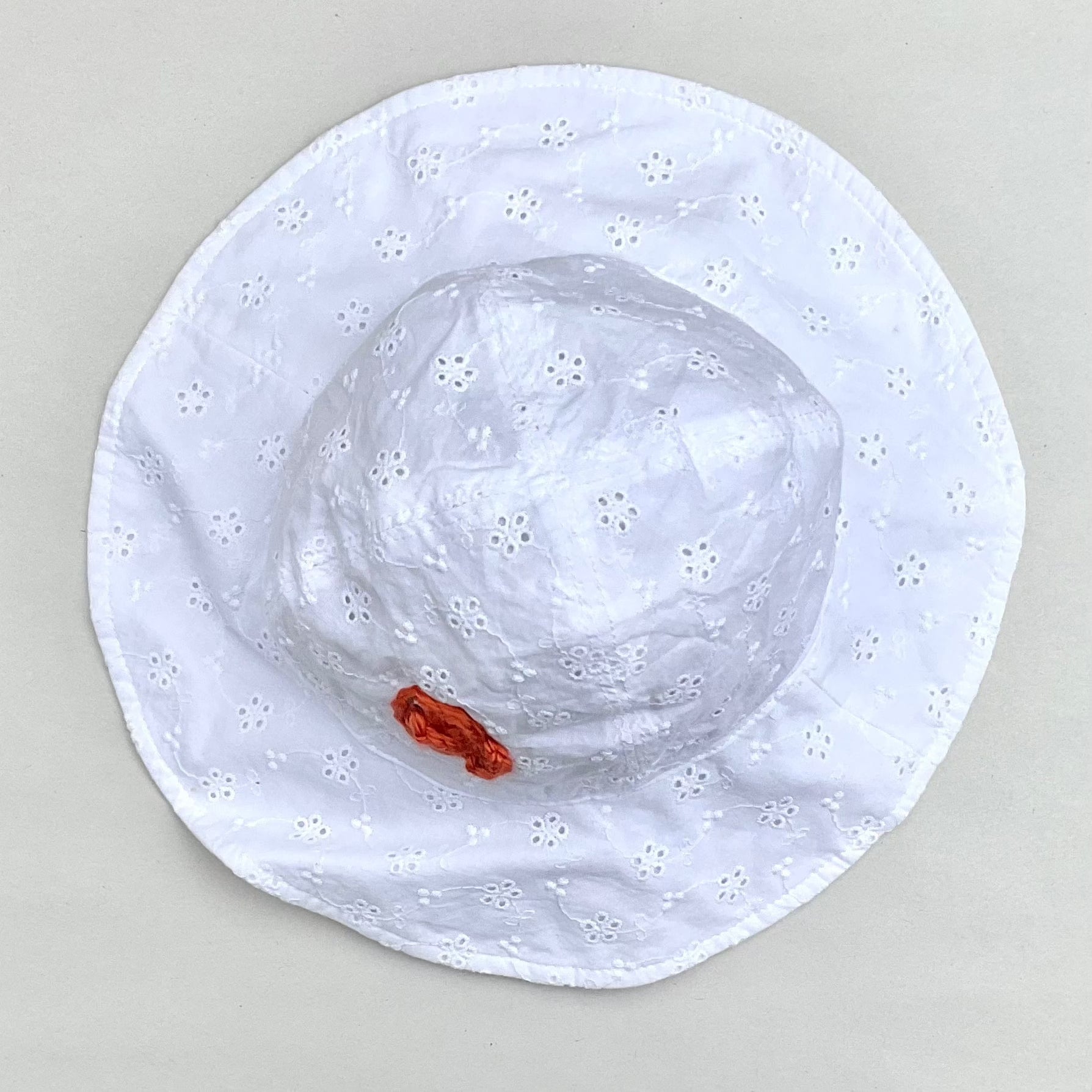 White Eyelet Infant/Kid Bucket Hat K Hawthorne Consignment