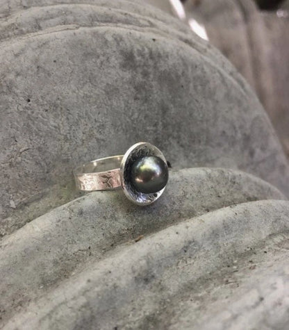 Black Saltwater Pearl Ring Amy Jahn Consignment