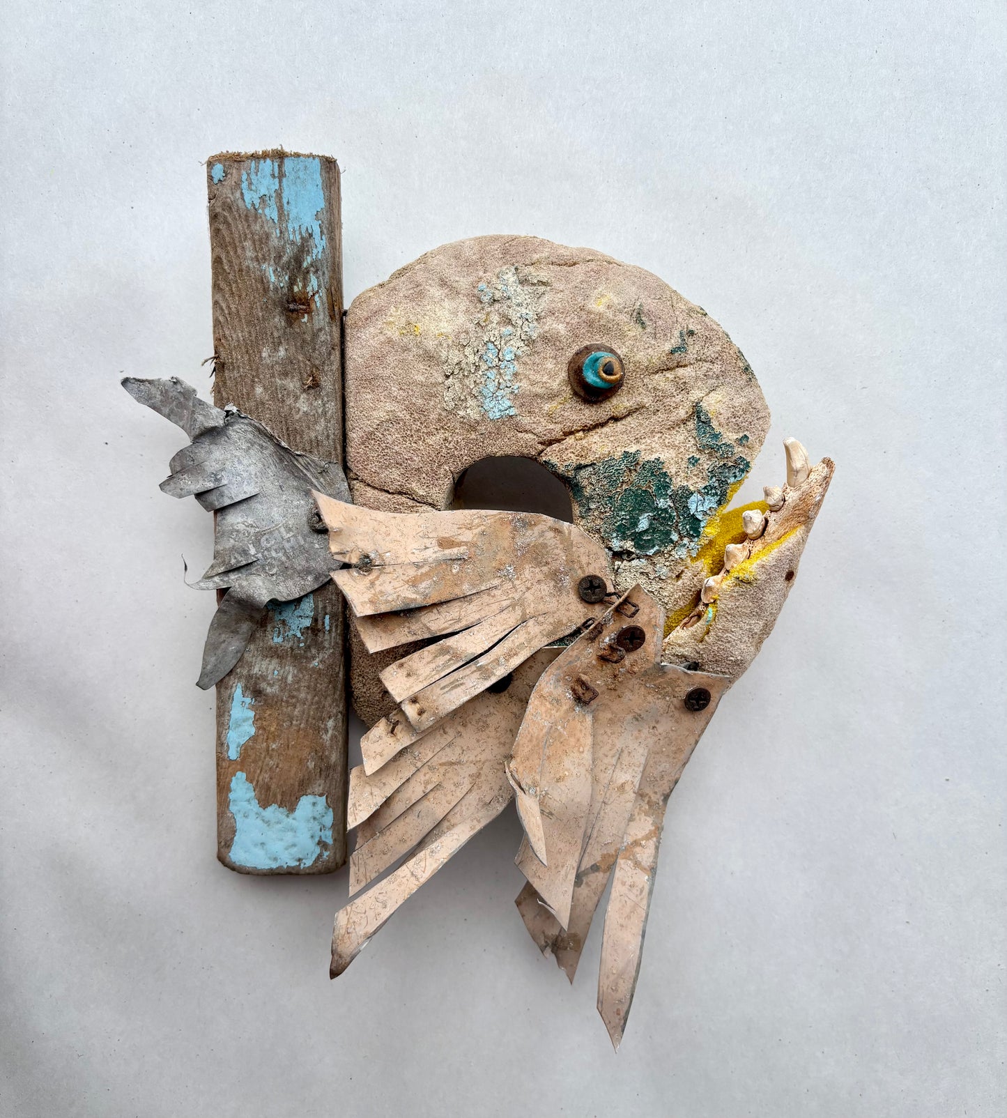 Buoy Fish - Upcycled/Eco-Folk Art Rodrigo Consignment Blue-beige Driftwood : 10" x 8" 3"