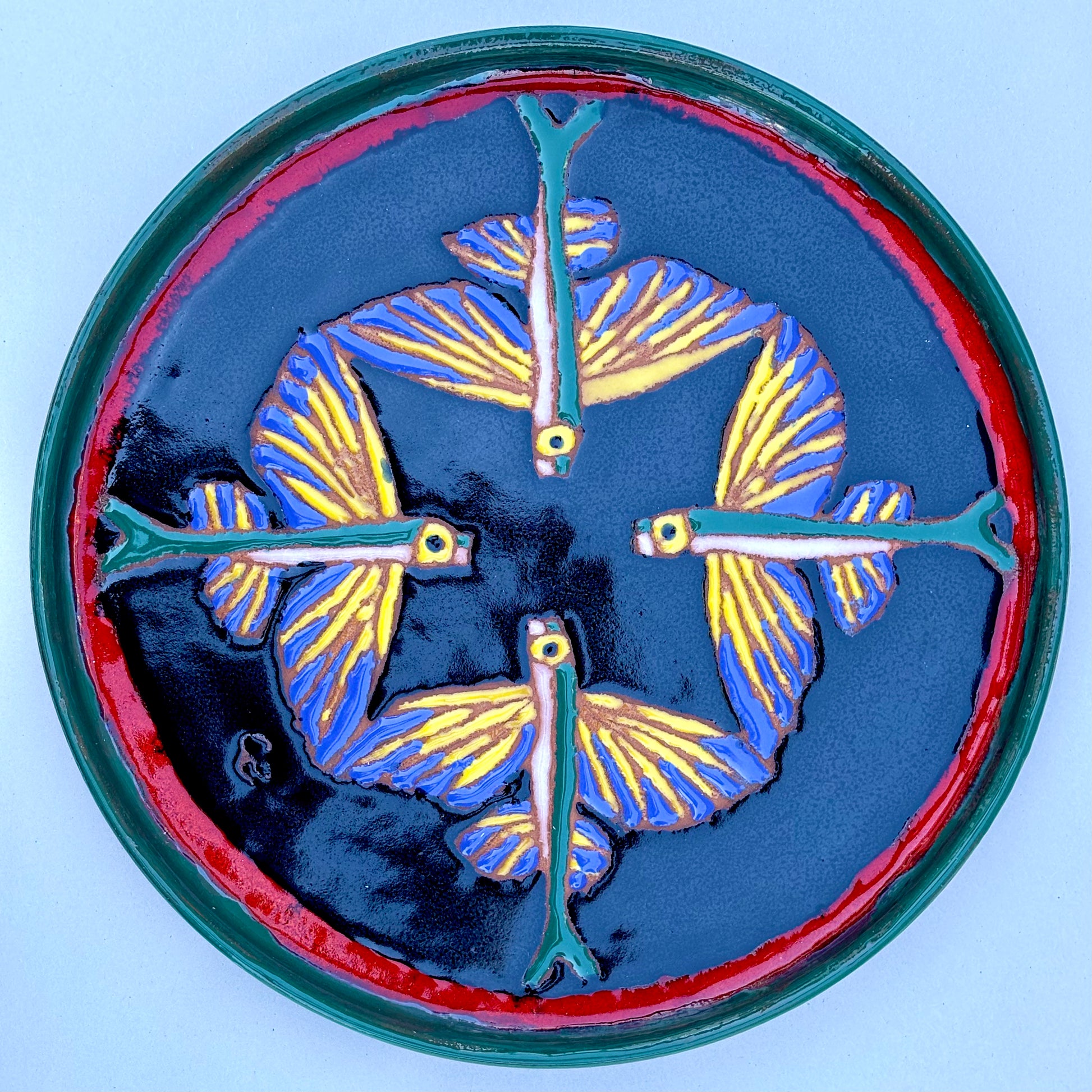 Catalina Island Fish Round Plate - 11.5" Chris R Inventory Flying Fish