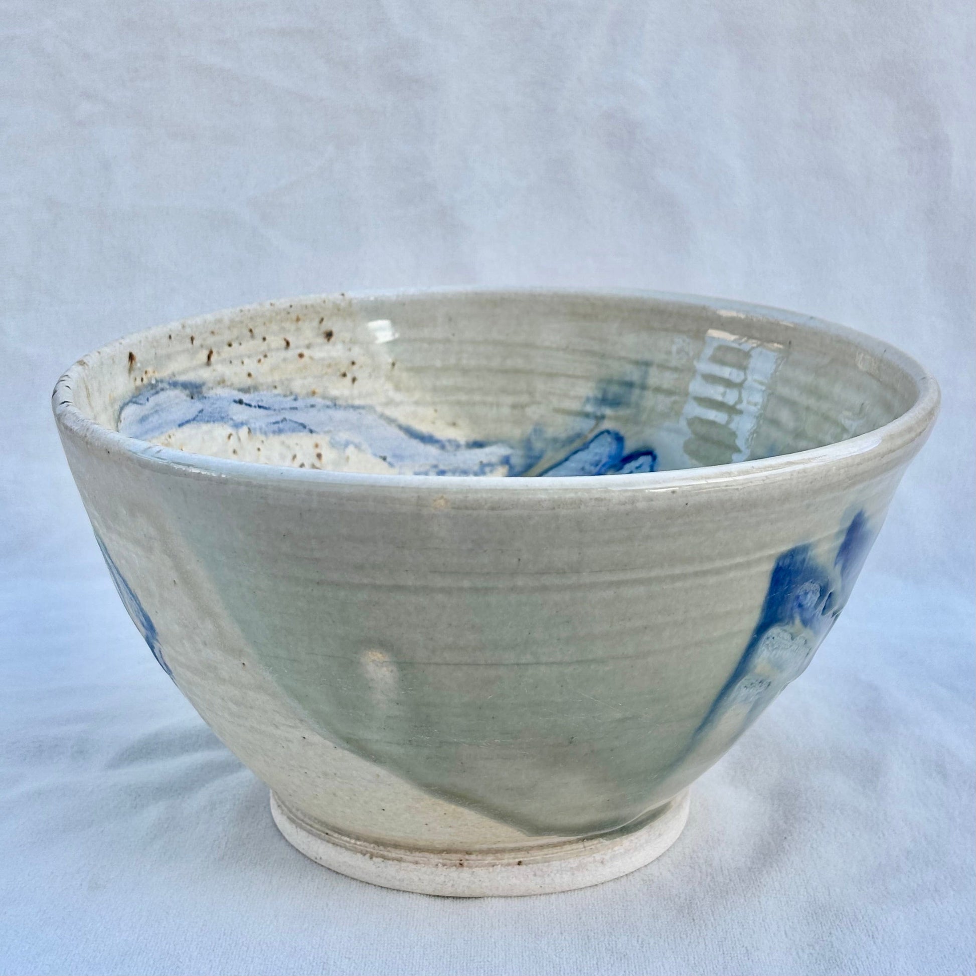 Deep Porcelain Ceramic Fish Bowl - Cream/Blue Juls Inventory
