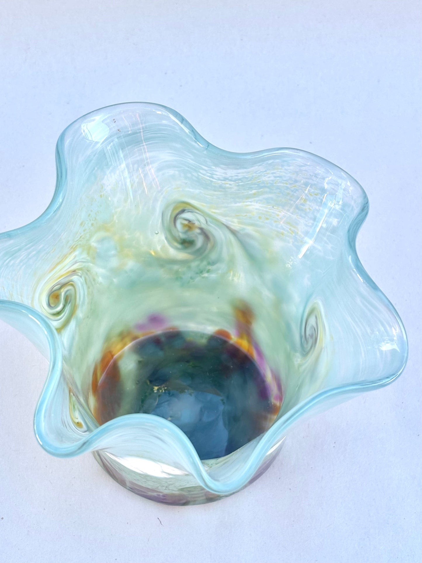 Hand-Blown "Wavy" Bowl by Mariah Conner Mariah A. Conner Consignment