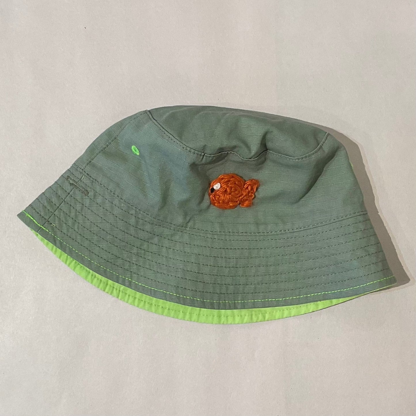 Infant/Kid Bucket Hat with Crocheted Garibaldi K Hawthorne Consignment 12-24mo. Olive Green