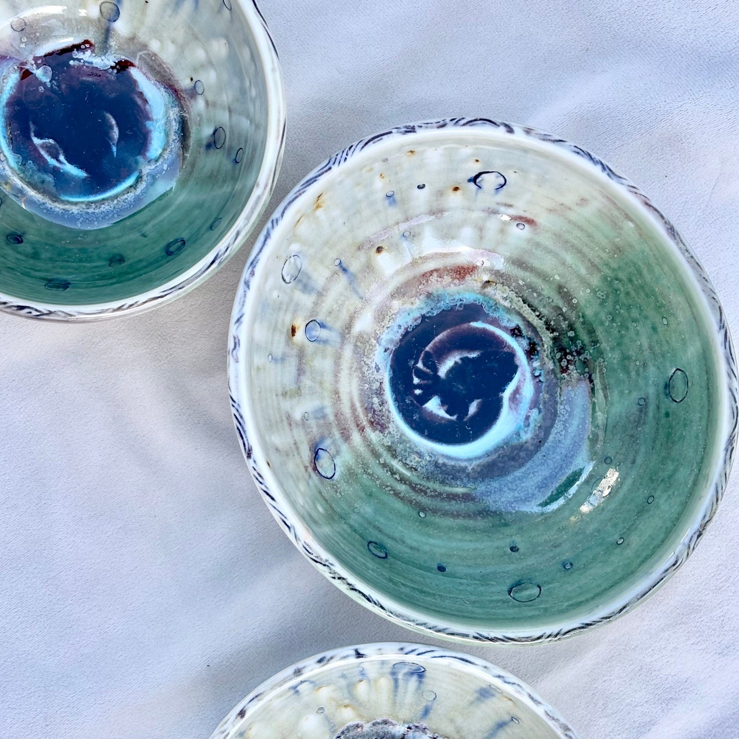 Medium Porcelain Ceramic Bowl - 7" Juls Inventory