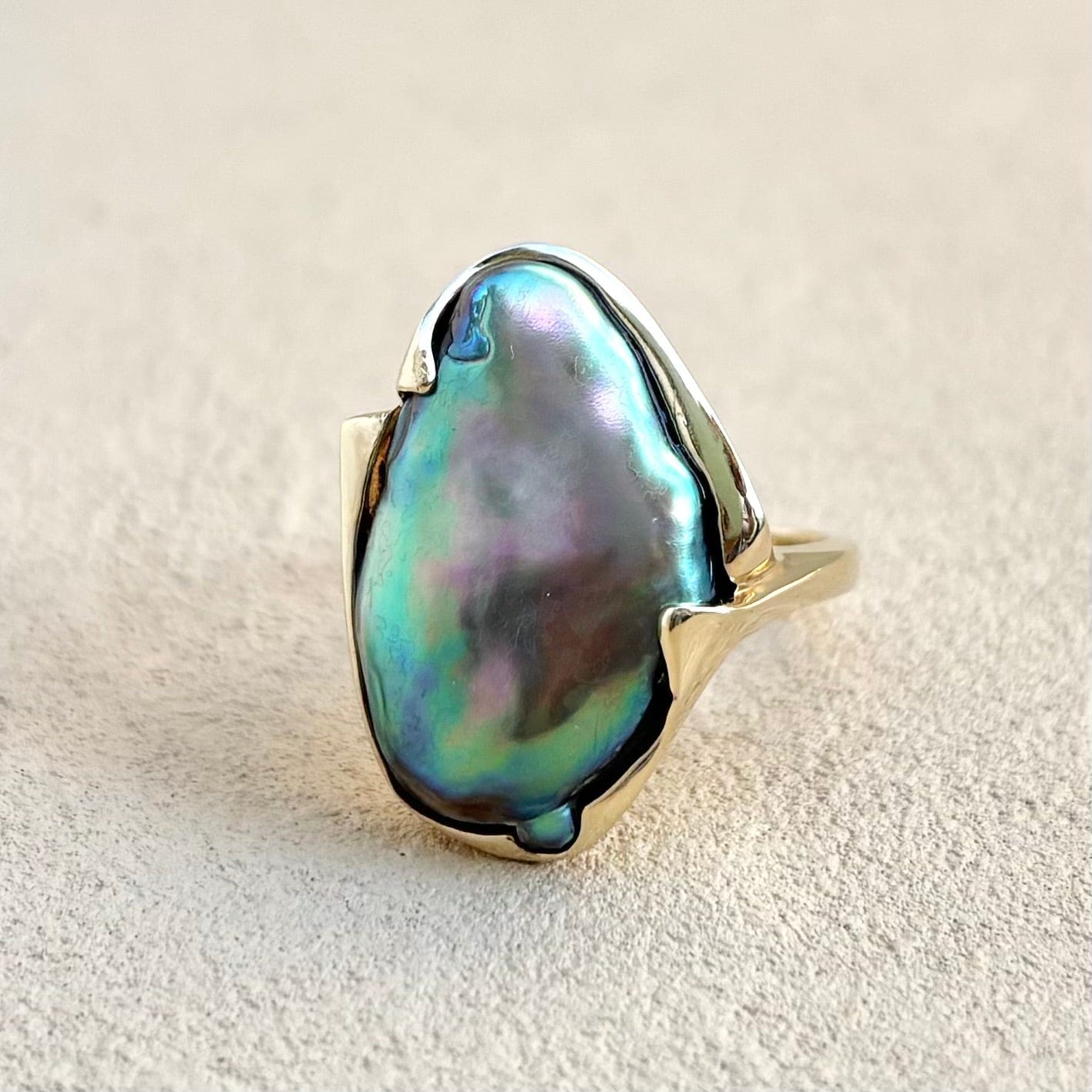 Rare Vintage Catalina Abalone Pearl 14K Gold Ring Michiko Inventory