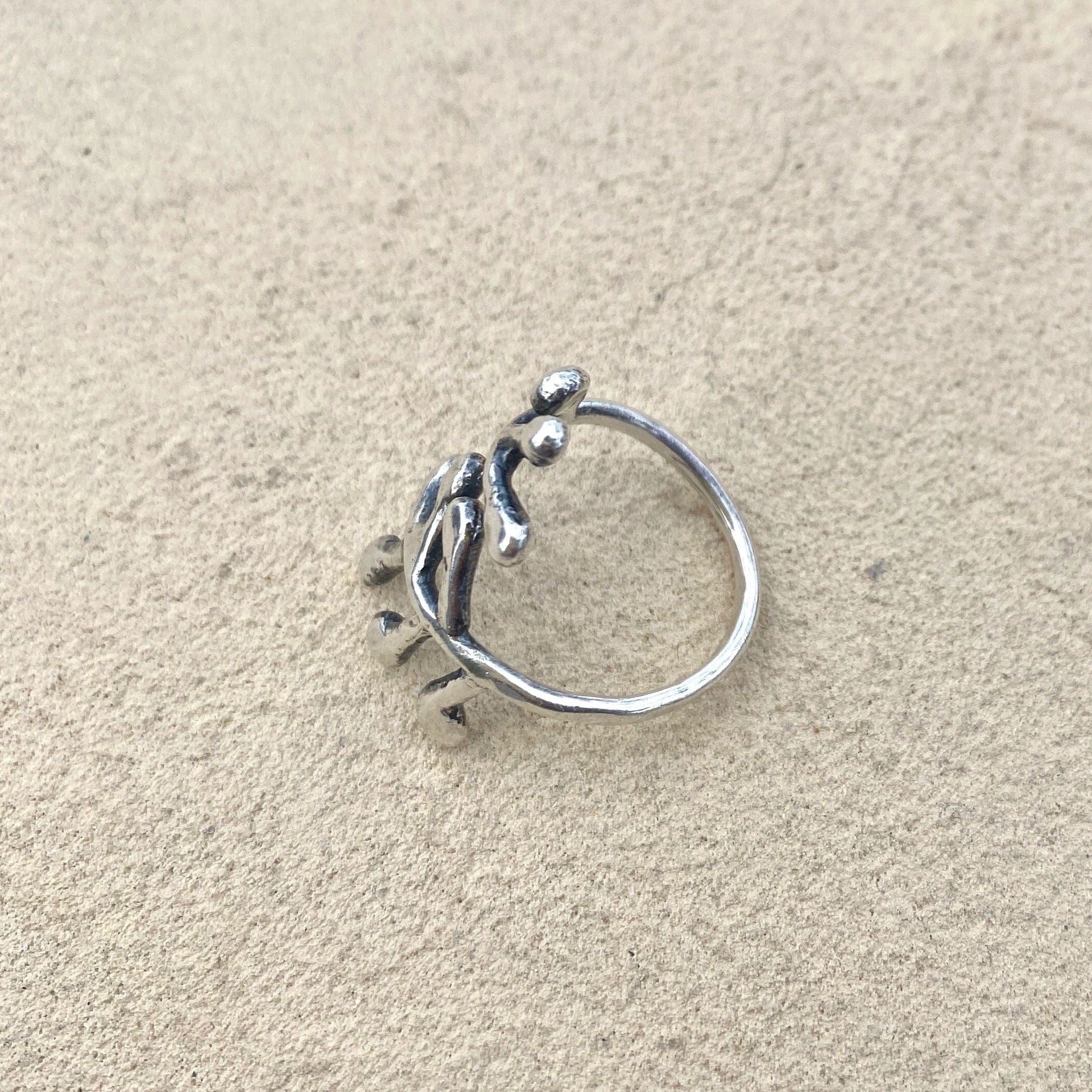 Sterling Sea Wrack Wraparound Ring Low Tide (CJA_) Consignment