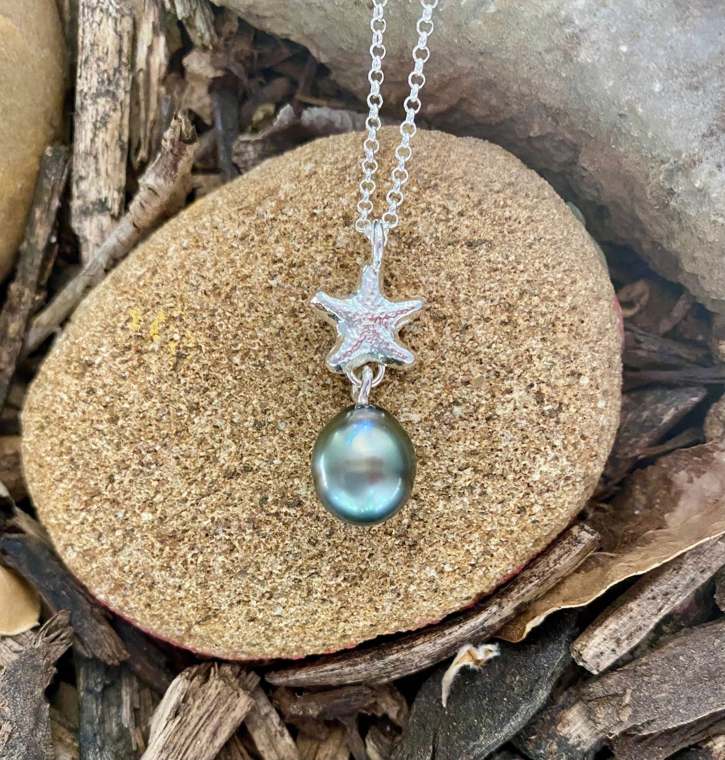 Sterling Shell/Sand Dollar Pendant with Tahitian Pearl Amy Jahn Consignment Sea Star