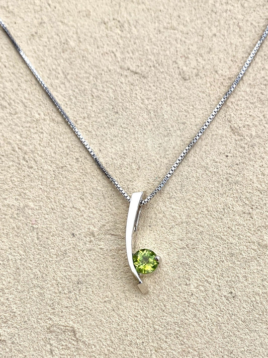 Sterling Silver Pendants with Semi-Precious Stones Michiko Consignment Peridot