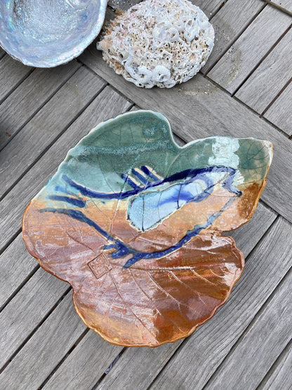 Two Toned Leaf Plate Juls Inventory